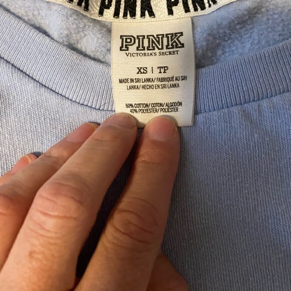 Pink pullover is a soft blue size XS - Picture 3 of 3